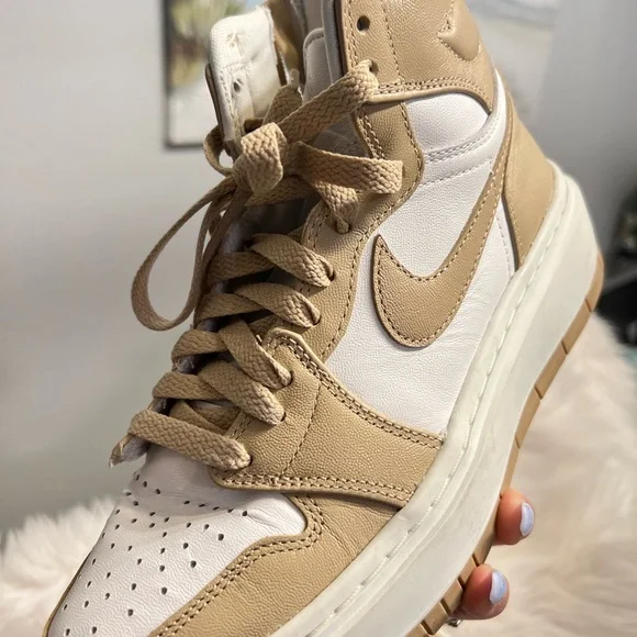 Air Jordan 1 elevate high white dessert tan color - Picture 5 of 11